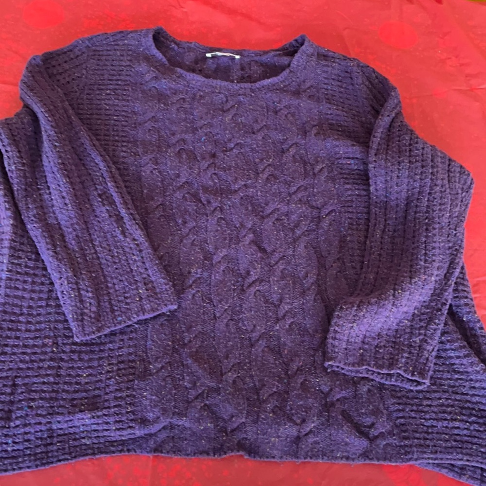 Croft and Barrow cable knit sweater